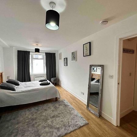 Апартаменты Bright And Cosy 1 Bed Flat Next To Tower Bridge Лондон Экстерьер фото
